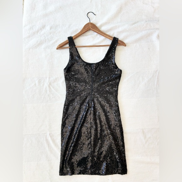 Glitter Sequins Fancy Party Mini Dress - Picture 8 of 11